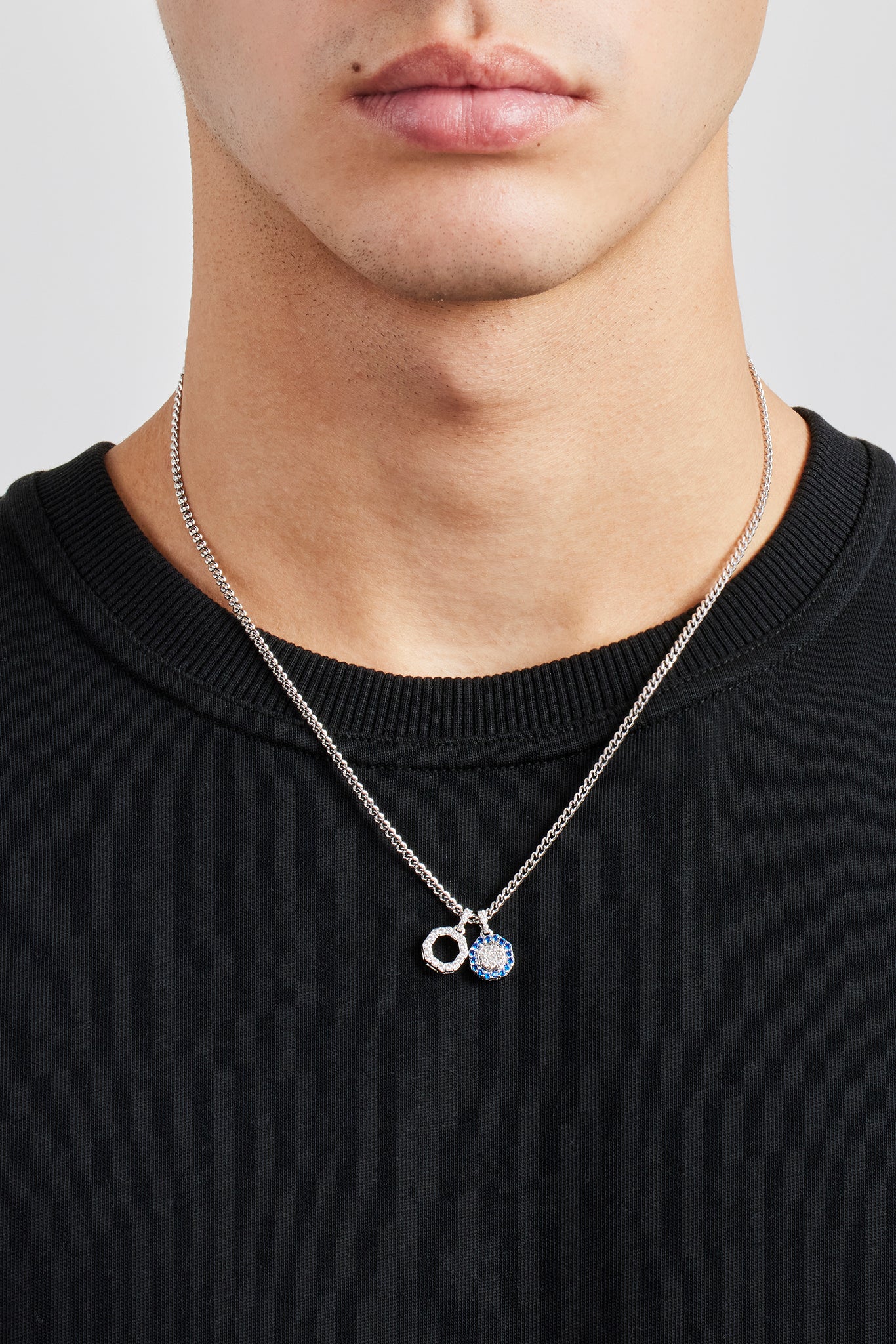 Halskette mit doppeltem, eisverziertem Motiv – 10 mm